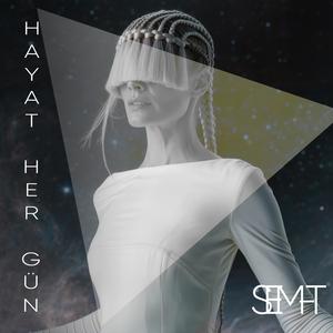 Hayatı her gün yaşıyoruz