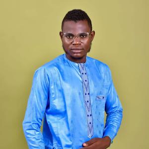 Dake zamuyi soyayya