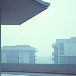 把爱错付给某人