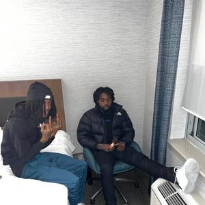 Movie (feat. 1skinnymann) (Radio Edit)