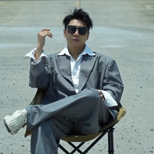 刻在琴弦上的伤