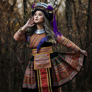 Koom Dai Ib Txoj Hlua