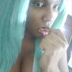 Stingy (feat. Fatal Lucciauno)