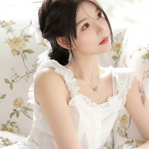 雨打湿婚纱头纱