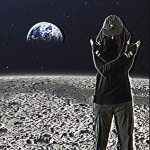 2DAMOON (feat. Crimson REd)