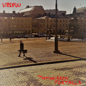 Tuomiokirkon portailla