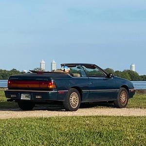 CONVERTIBLE (feat. KIDD LUCID)