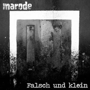 Falsch und klein