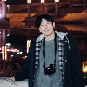 乌岚正和程艾影(弹唱)