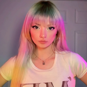 Glossy Triggers & Tap Tap Temptation