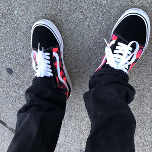 Bury Me (feat. Dyre)