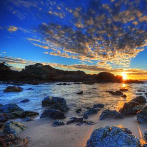 喷香米饭与大块红烧肉的眷恋