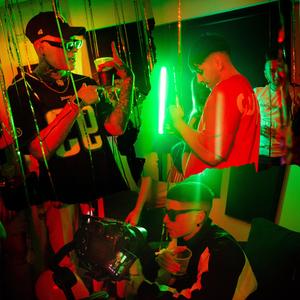 GAFAS (feat. Kapsul, Piku & Spita21)