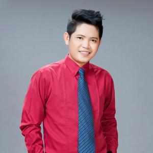 ភ្លៀងធ្លាក់ក្នុងសួនស្នេហ៍