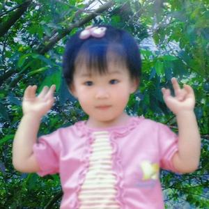 既然不再假装自己不是多愁善感的诗人