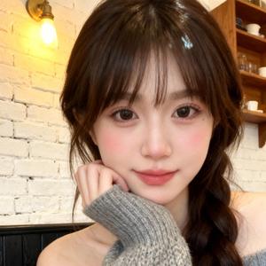 拾一片落叶仰望新旧交叠