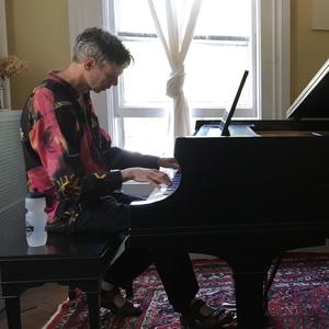 Up in the Air (feat. Lila Shapiro & Paul Shapiro)