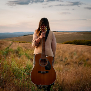 Guitarra En Movimiento