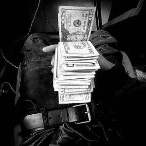 Growing (feat. W3llDam3)