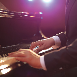 明日はまた来るから