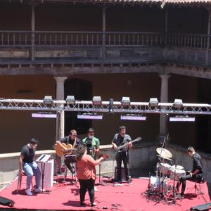 Déjame ahí (feat. Marta Santos) (Directo)