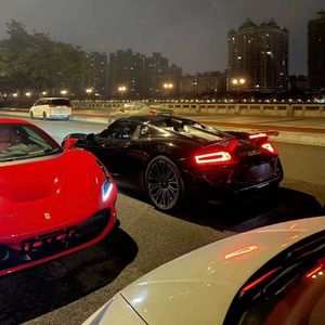 Dj阿肖制作 - 新加坡的防