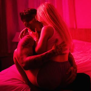 Todo El Dia (feat. Tokyo Lou)