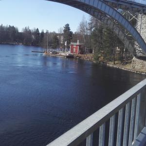 Running with the sun