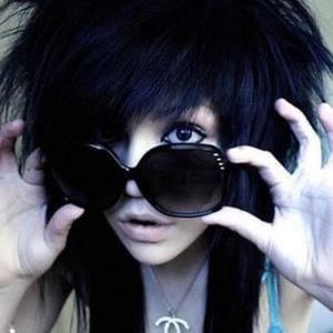 Berzerk (feat. Phreshboyswag)