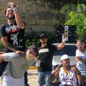 Tu No Pone (Varios Artistas (Magico Prod)