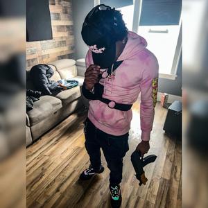 ANT FARM (feat. Young Cam)