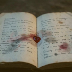 ベルゼブブは甘く囁く