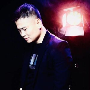 用我半世可否换你一次回头（ 伴奏）