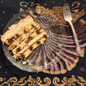 Tiramisu (feat. Dawtupi)