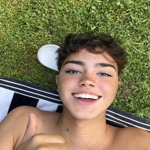 bla bla bla (˶ ˘ ³˘)