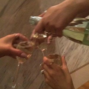 Mstafa-Umutlukbol gulum (不要抛弃自己）（Mstafa / parhatjan-mamtavla remix）