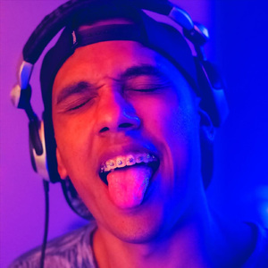 Vai Descendo Na Ondinha