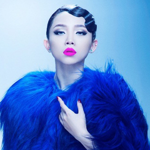 Một Con Đường Hai Ngã Rẽ (From "Taxi, Em Tên Gì")