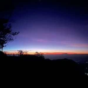 我的缘仓促的像一场暴雨