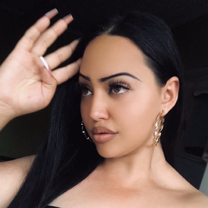 Zsebemben a milliók