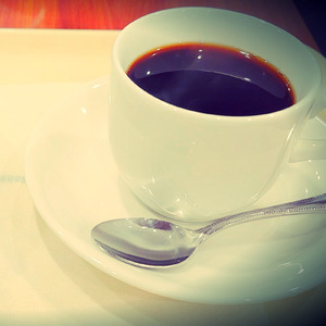 紅茶とコーヒーのあいだで