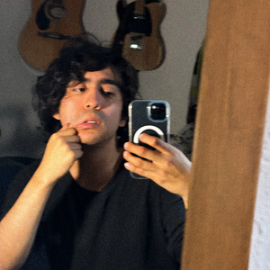 lo que sea que esté pasando