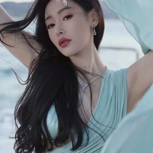 牡丹开洛阳