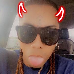Tengo cosechas (feat. Ricostarz aka anubis)