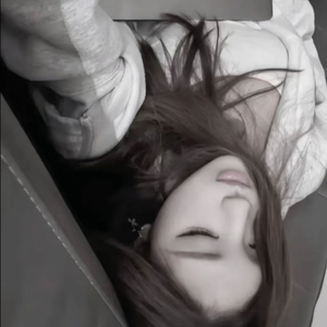 相拥