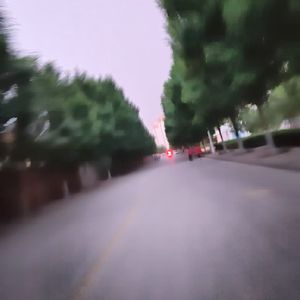 慢点慢点(prod.DanceWDragonBeatz)