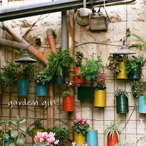 Grasp For Air (feat. Lyss Quintana)