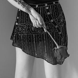 나를 아침햇살에 깨우는 건