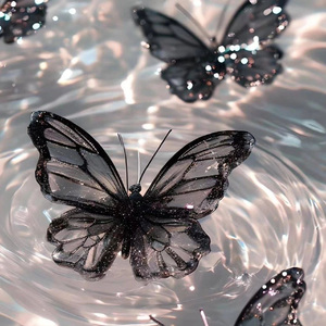 蝶恋痛（Butterfly Pain）