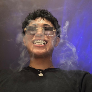 merry go round (feat. Yung Frendi)